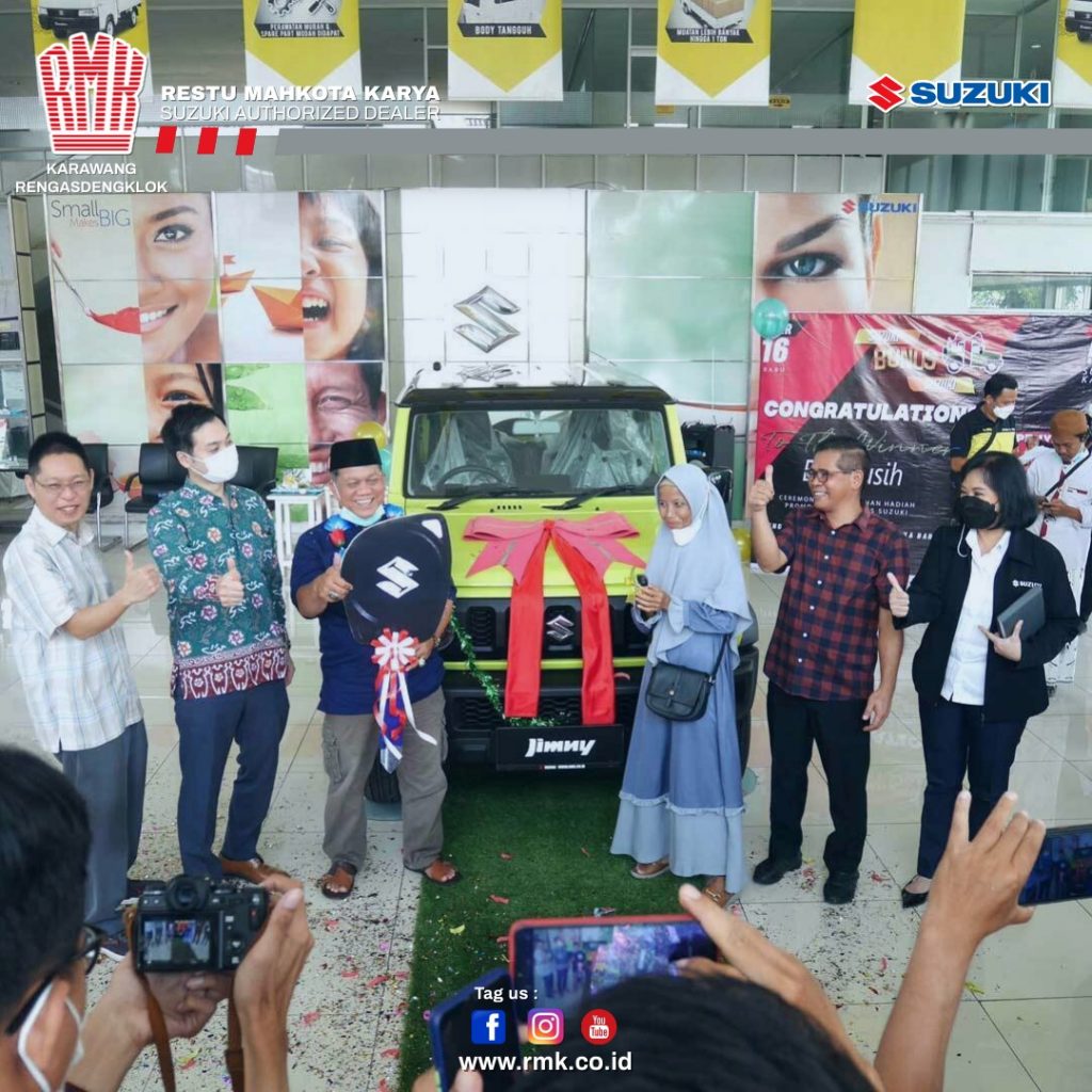 Penyerahan Hadiah Jimny di Program Suzuki Bonus Suzuki, Cimanggis